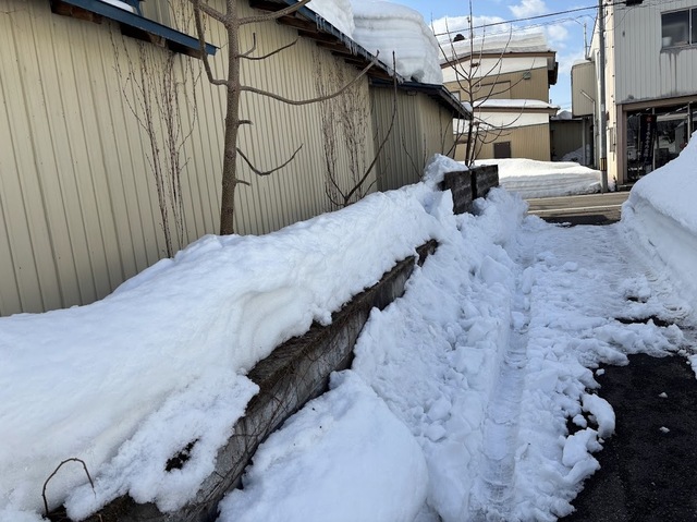 お隣の雪がヤバイ7.2.27.2