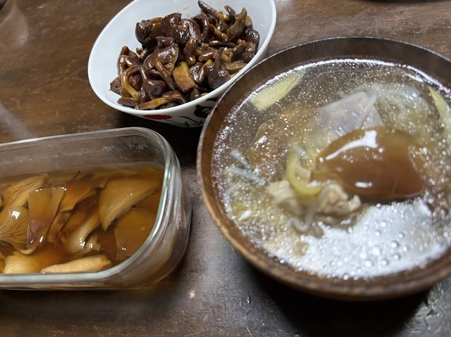 キノコ尽くしの食卓6.11.29