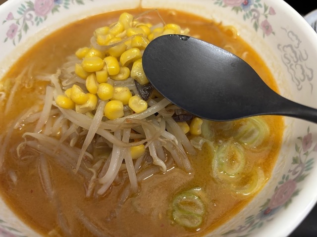 奥さん特製ラーメンとスプーン7.2.1